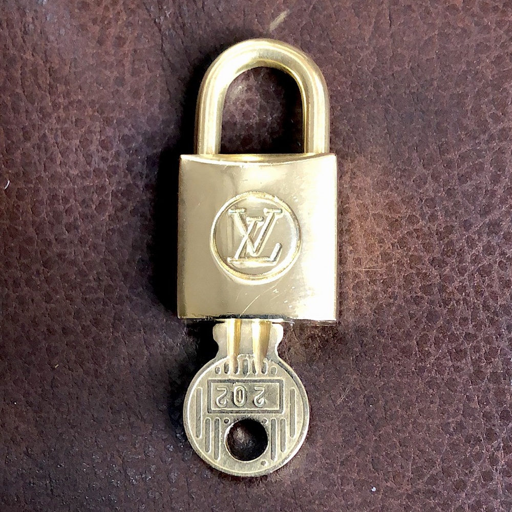 Vintage LV Louis Vuitton Padlock Lock & Key 202